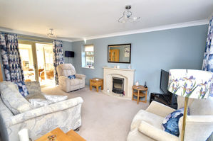 Living Room- click for photo gallery